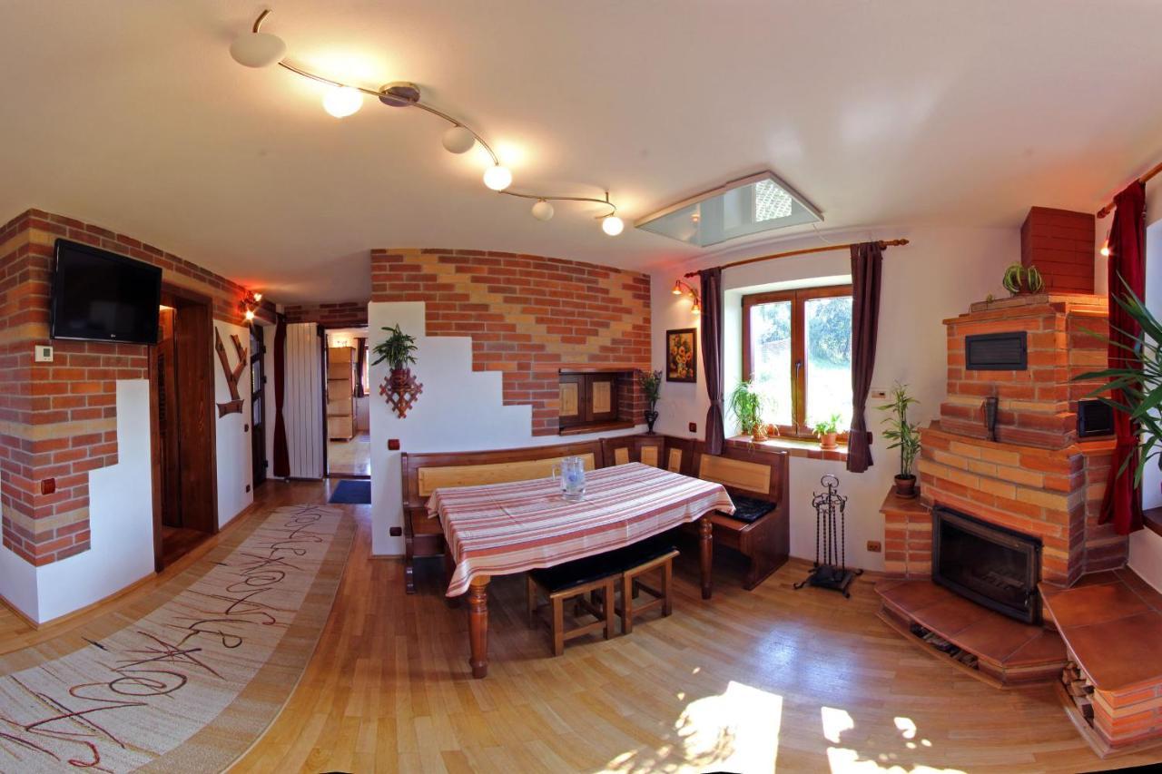 Casa Zollo Apartment เซอลิชเต ภายนอก รูปภาพ